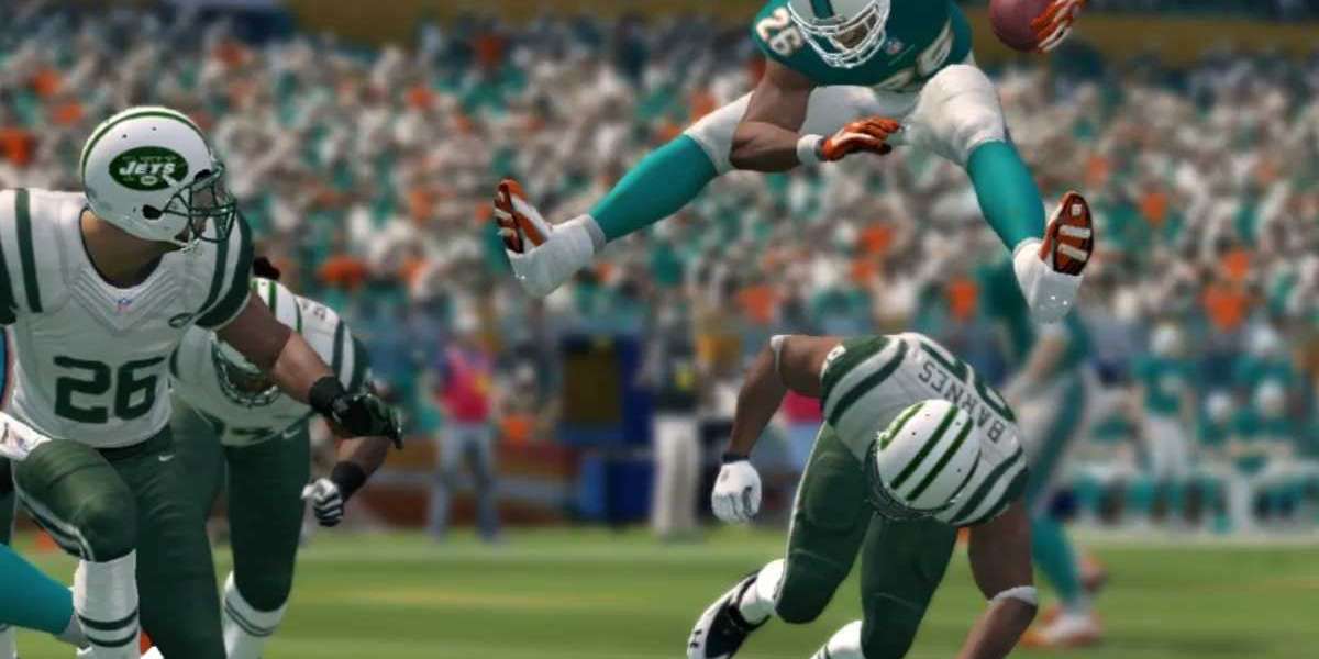 MMOexp Christian Gonzalez Takes on Superstar Role in Madden 25