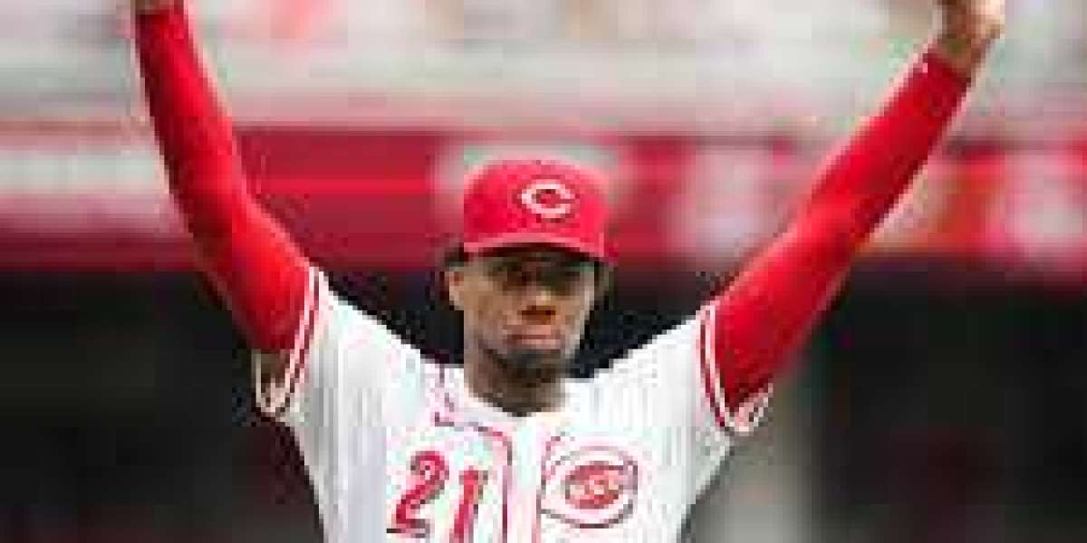 Reds consider street clearly show in direction of Miami for a collection versus the Marlins